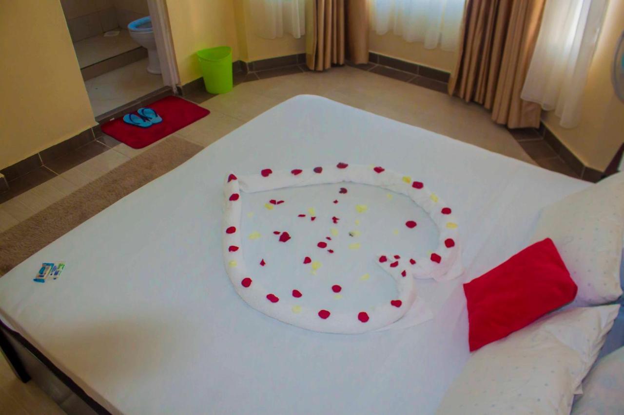 Elegant Comfy Rooms- Jkia Nairobi Exterior photo